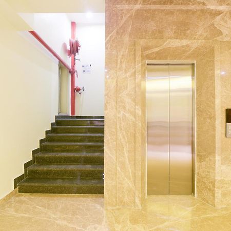 Hotel Super Collection O Starlight Kanpur Zewnętrze zdjęcie