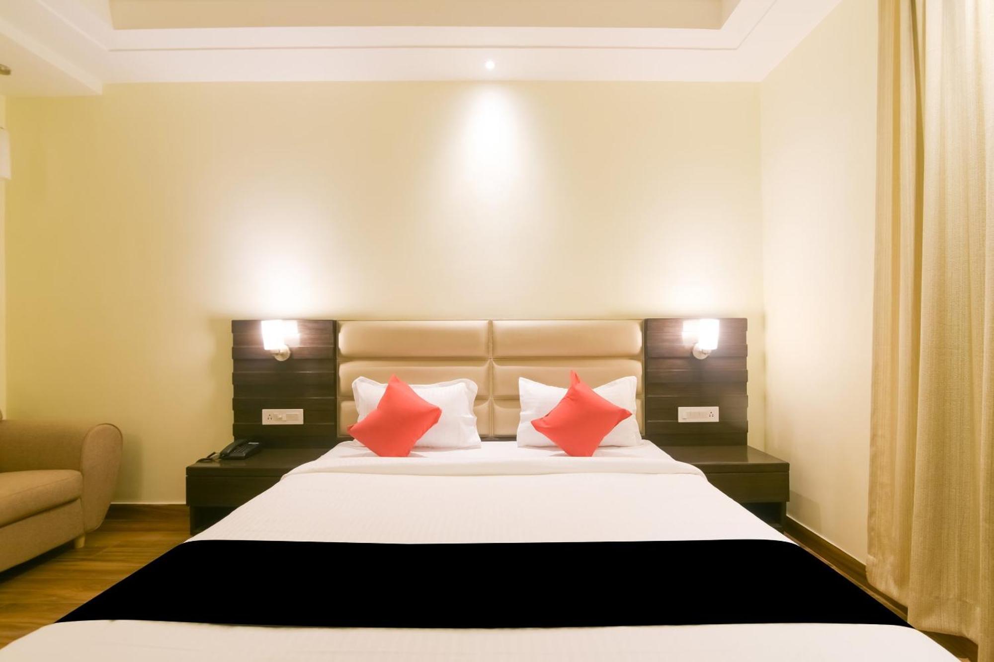 Hotel Super Collection O Starlight Kanpur Zewnętrze zdjęcie