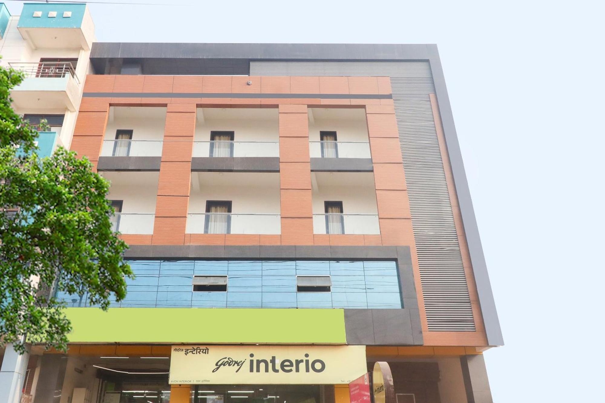 Hotel Super Collection O Starlight Kanpur Zewnętrze zdjęcie